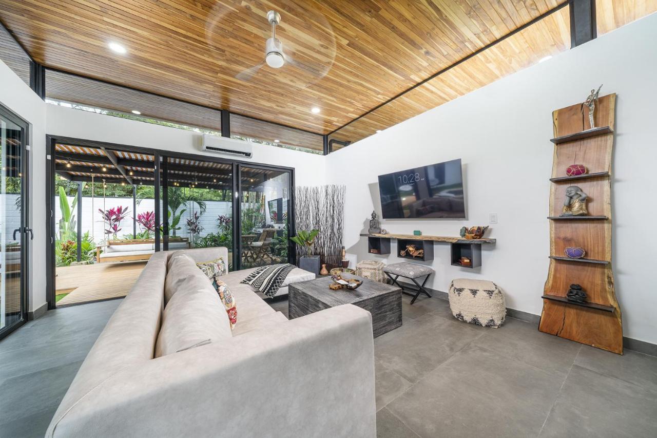 Playa Potrero - New Modern House, Pool In Guitar Shape - Casa Guitarra Βίλα Εξωτερικό φωτογραφία
