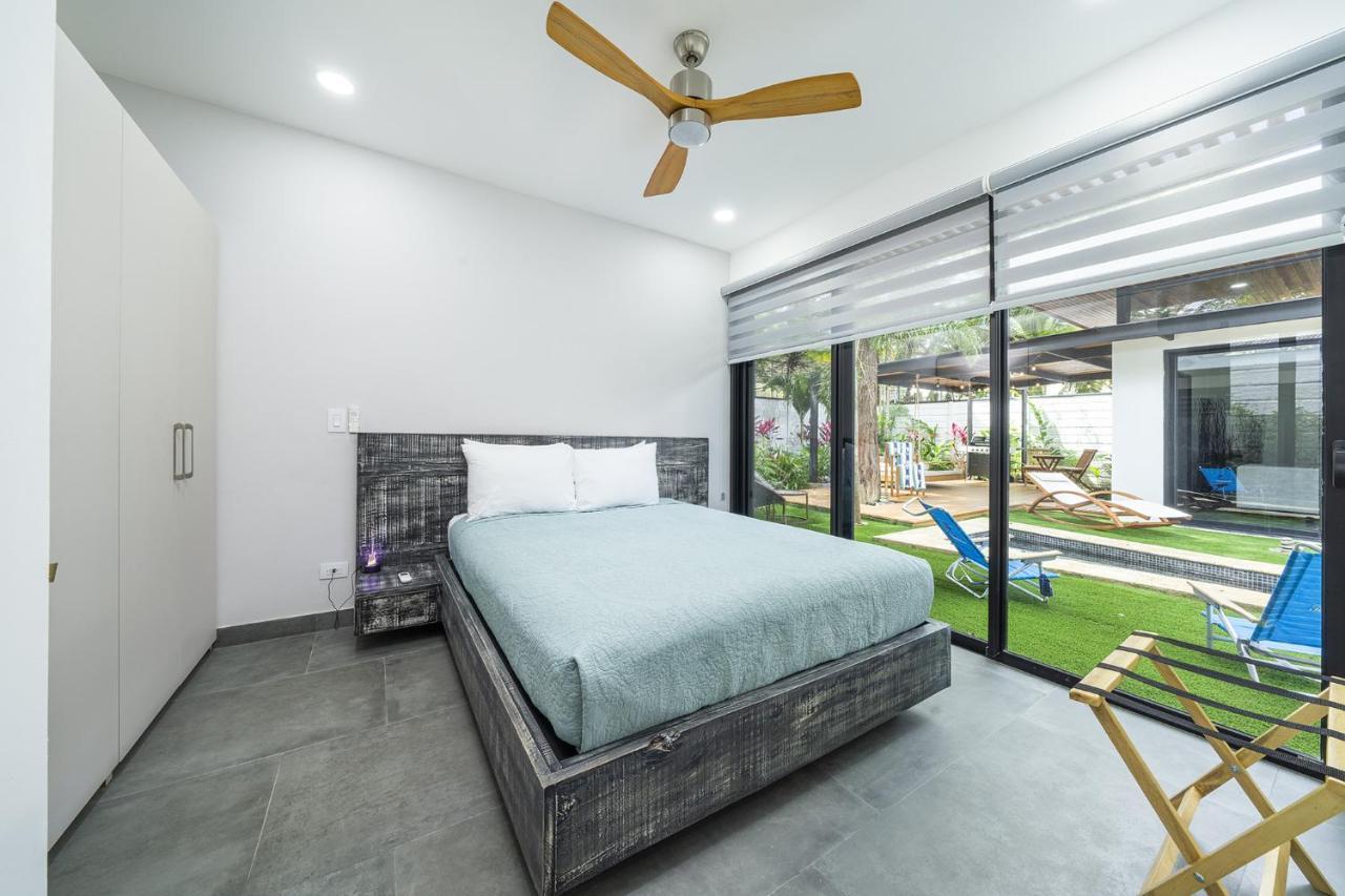 Playa Potrero - New Modern House, Pool In Guitar Shape - Casa Guitarra Βίλα Εξωτερικό φωτογραφία