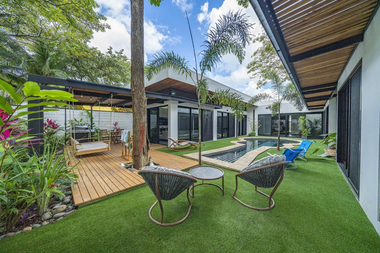 Playa Potrero - New Modern House, Pool In Guitar Shape - Casa Guitarra Βίλα Εξωτερικό φωτογραφία